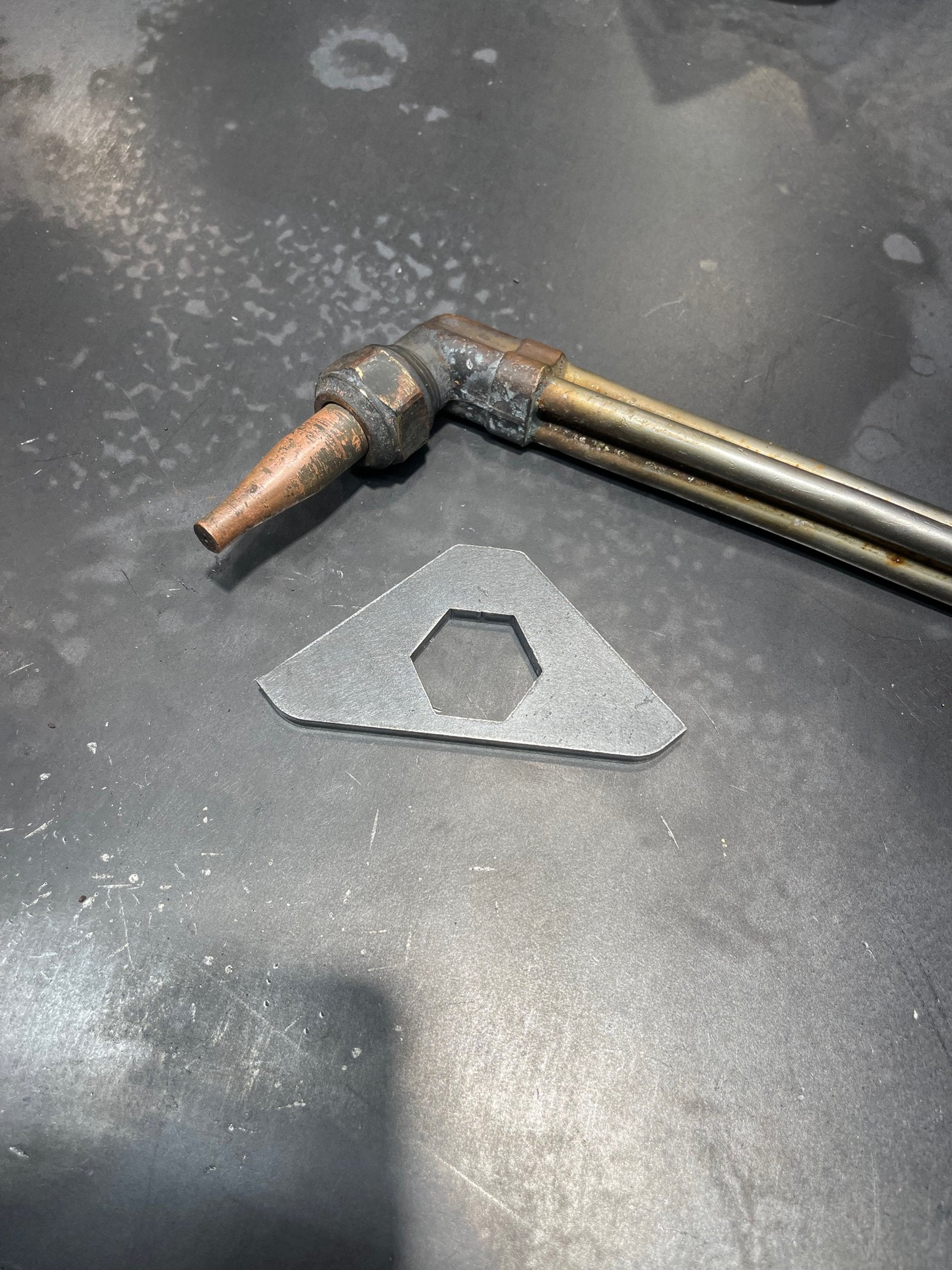 Cutting Torch nut gusset